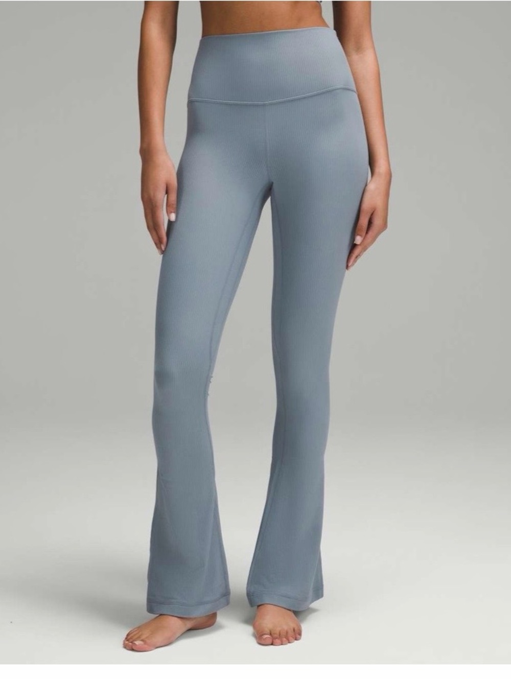 Lululemon Align High-Rise Ribbed Mini- Flare Pant Great Condition SZ 8
